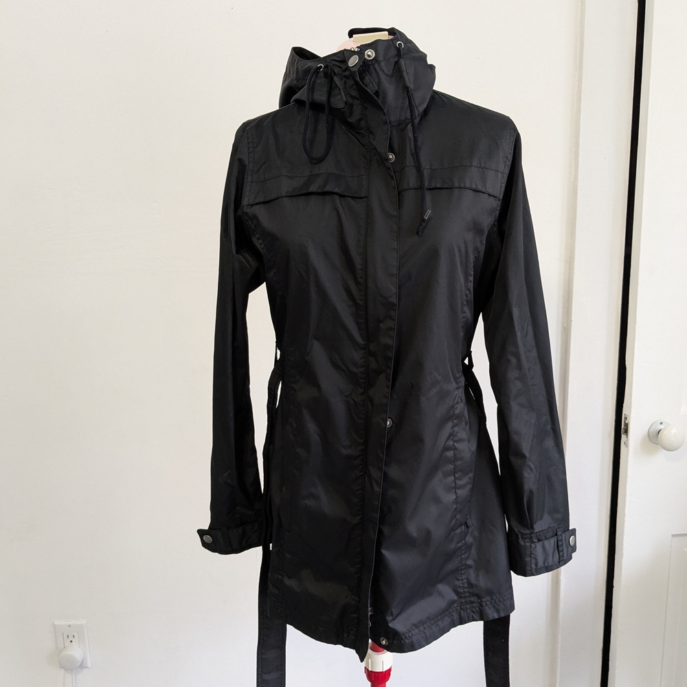 Columbia Black Rain Jacket with Belt